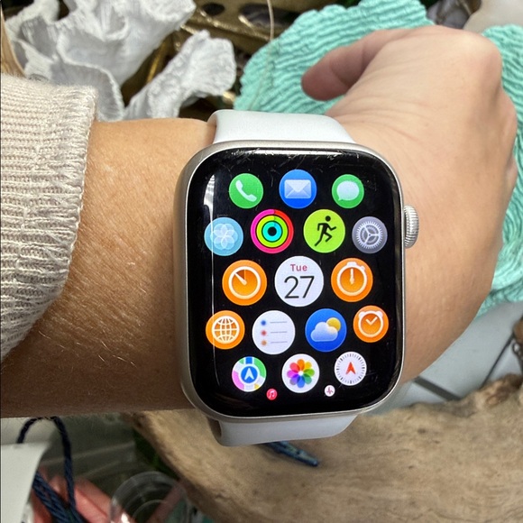 APPLE WATCH Series 7 45mm GPS/Cellular UNLOCKED w Charger+ MYSTERY BANDS BUNDLE
